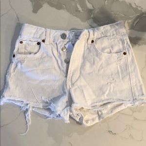 Zara Midrise White Shorts- Size 2
